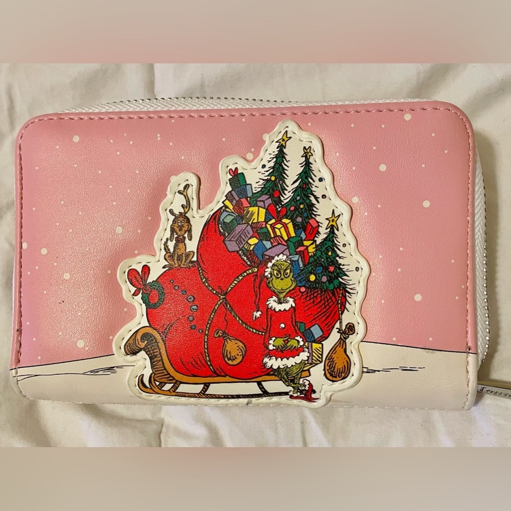 Loungefly Grinch Christmas Wallet